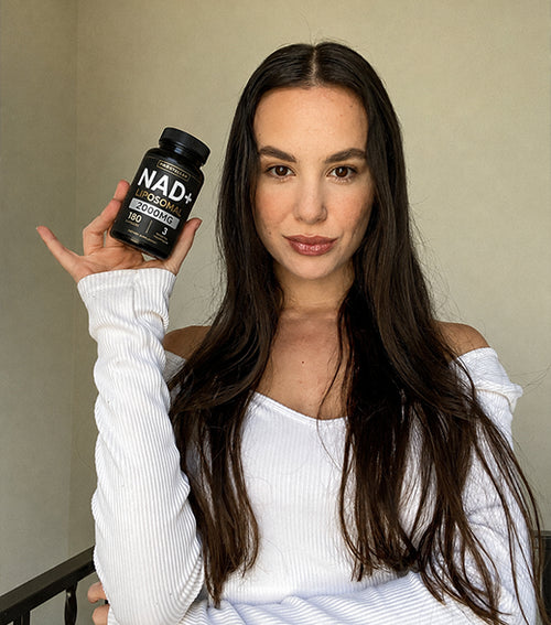 Sarah, 48